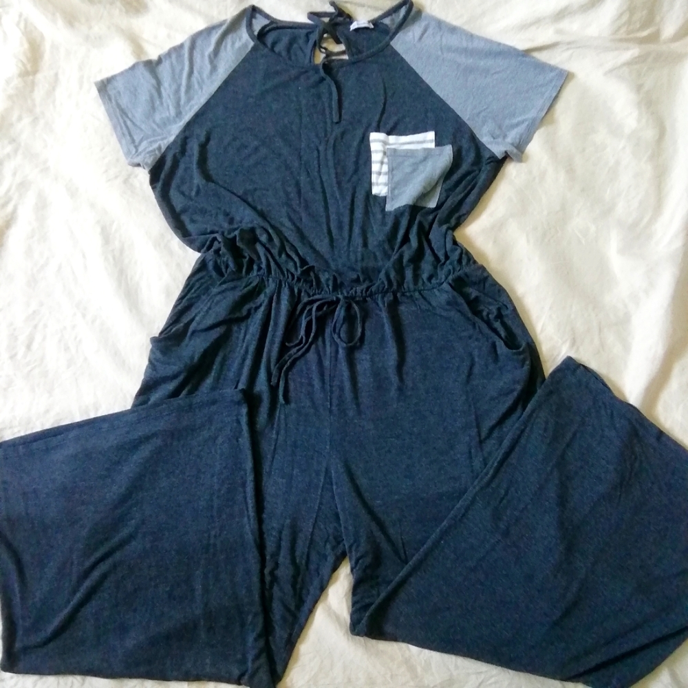 Egy California Jumpsuit size 2XL